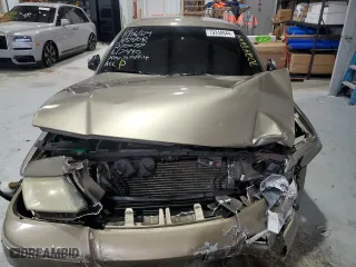 2005 Mercury Grand Marquis GS with VIN 2MEFM74W35X617440, listed as a Copart auction lot 70248644 with 202,330 mi miles and Salvage Title. Bid and sale history available at carsss.com. Image 12.