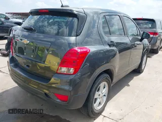 2020 Chevrolet Trax LS with VIN 3GNCJKSB5LL248117, listed as a IAAI auction lot 42390108 with 111,852 mi miles and . Bid and sale history available at DreamBid. Image 4.