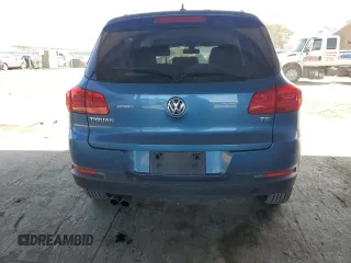 2017 Volkswagen Tiguan S with VIN WVGAV7AX3HK002668, listed as a Copart auction lot 55182385 with 128,991 mi miles and Clean Title. Bid and sale history available at DreamBid. Image 6.