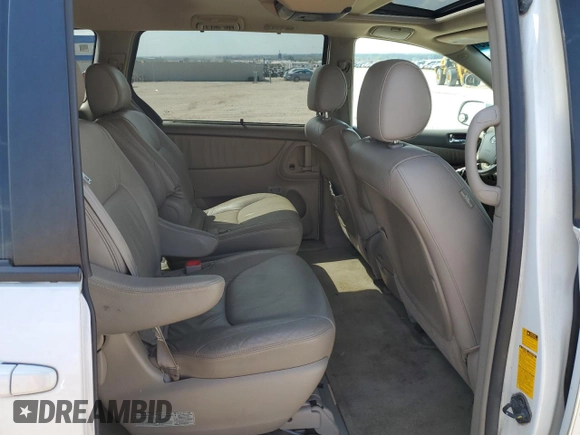 2005 Toyota Sienna XLE with VIN 5TDBA22C95S037691, listed as a Copart auction lot 54013205 with 155,209 mi miles and Salvage title. Bid and sale history available at DreamBid. Image 11.