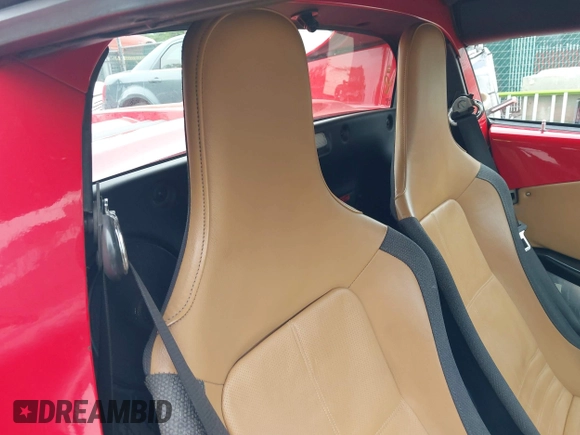 2005 Lotus Elise z VIN SCCPC11155HL31960, wystawiony jako IAAI lot #42274316 z przebiegiem 97 679 mil mil oraz . Historia ofert i sprzedaży dostępna na DreamBid. Obrazek 8.