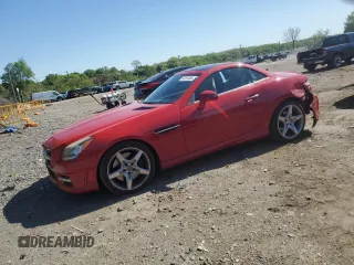 2013 Mercedes-Benz SLK 250 z VIN WDDPK4HA6DF051329, wystawiony jako Copart lot #54751565 z przebiegiem 58 224 mil mil oraz Szkody całkowita. Historia ofert i sprzedaży dostępna na DreamBid. Obrazek 1.