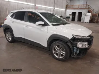 2019 Hyundai Kona SE with VIN KM8K1CAAXKU258693, listed as a IAAI auction lot 41747335 with 101,695 mi miles. Bid and sale history available at carsss.com. Image 1.