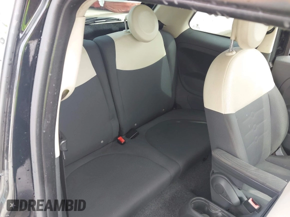 2013 FIAT 500 Pop с VIN 3C3CFFAR0DT745629, выставлен на аукционе IAAI как лот 41963338 с пробегом 127 246 миль миль и . История ставок и продаж доступна на DreamBid. Изображение 8.