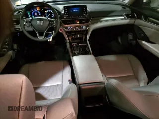 2020 Honda Accord with VIN 1HGCV3F1XLA001706, listed as a Copart auction lot 43339105 with 83,017 mi miles and Salvage Title. Bid and sale history available at DreamBid. Image 8.