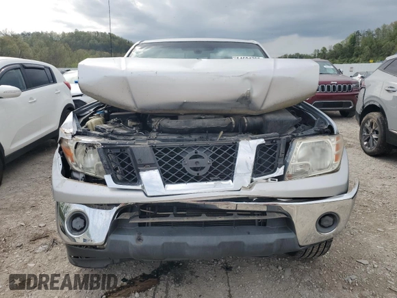 2010 Nissan Frontier SE z VIN 1N6AD0CWXAC433542, wystawiony jako Copart lot #54624735 z przebiegiem 61 232 mil mil oraz Szkoda całkowita • Salvage title. Historia ofert i sprzedaży dostępna na DreamBid. Obrazek 5.