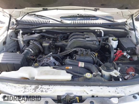 2010 Mercury Mountaineer z VIN 4M2EN3HE9AUJ06976, wystawiony jako IAAI lot #42047883 z przebiegiem 206 294 mil mil oraz . Historia ofert i sprzedaży dostępna na DreamBid. Obrazek 10.