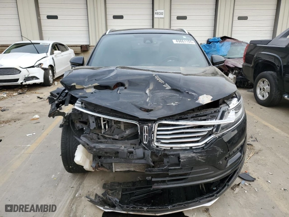 2017 Lincoln MKC Reserve with VIN 5LMCJ3D90HUL15978, listed as a Copart auction lot 49661105 with 103,231 mi miles and Salvage Title. Bid and sale history available at carsss.com. Image 5.