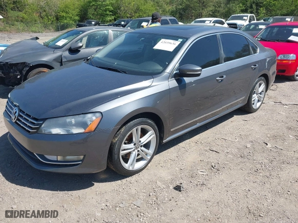 2013 Volkswagen Passat SEL Premium with VIN 1VWCM7A34DC055684, listed as a IAAI auction lot 42039636 with 167,746 mi miles. Bid and sale history available at carsss.com. Image 2.