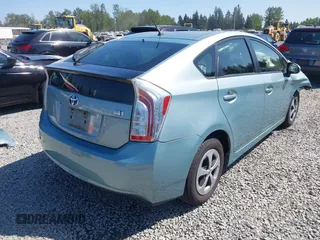 2015 Toyota Prius Four with VIN JTDKN3DU3F1887413, listed as a IAAI auction lot 42170625 with 231,460 mi miles and . Bid and sale history available at DreamBid. Image 4.