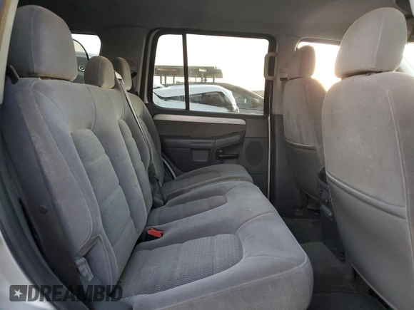 2004 Ford Explorer XLT with VIN 1FMZU73W44ZB06663, listed as a Copart auction lot 85488004 with 172,217 mi miles and Salvage title. Bid and sale history available at DreamBid. Image 11.