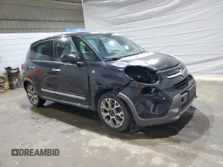 2015 FIAT 500L Urbana Trekking z VIN ZFBCFADH8FZ035295, wystawiony jako Copart lot #59072875 z przebiegiem 135 774 mil mil oraz Szkoda całkowita • Salvage title. Historia ofert i sprzedaży dostępna na DreamBid. Obrazek 4.