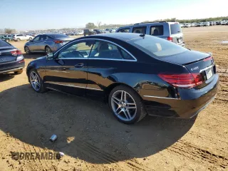 2015 Mercedes-Benz E 400 with VIN WDDKJ6HB7FF300175, listed as a Copart auction lot 82913174 with 52,427 mi miles and Salvage title. Bid and sale history available at DreamBid. Image 2.