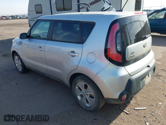 2015 Kia Soul with VIN KNDJN2A29F7764236, listed as a IAAI auction lot 42036696 with 120,623 mi miles. Bid and sale history available at carsss.com. Image 3.