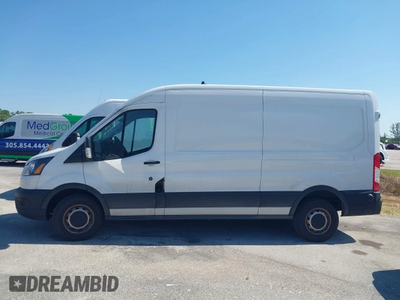 2022 Ford Transit z VIN 1FTYE1C84NKA19903, wystawiony jako IAAI lot #41757403 z przebiegiem 132 991 mil mil oraz . Historia ofert i sprzedaży dostępna na DreamBid. Obrazek 14.