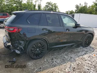 2021 BMW X5 xDrive40i with VIN 5UXCR6C07M9H68711, listed as a Copart auction lot 58984535 with 35,826 mi miles and Salvage title. Bid and sale history available at DreamBid. Image 3.