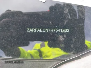 2017 Alfa Romeo Giulia Ti z VIN ZARFAECN7H7541762, wystawiony jako IAAI lot #41549460 z przebiegiem Nie podano mil oraz . Historia ofert i sprzedaży dostępna na DreamBid. Obrazek 9.