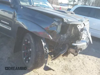 2009 Toyota Tacoma PreRunner with VIN 3TMJU62N09M079135, listed as a IAAI auction lot 41608120 with 230,384 mi miles. Bid and sale history available at carsss.com. Image 6.