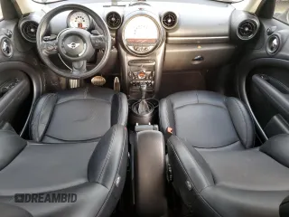 2014 MINI Countryman S z VIN WMWZC5C56EWP41872, wystawiony jako Copart lot #83203874 z przebiegiem 148 742 mil mil oraz Czysty tytuł • Clean title. Historia ofert i sprzedaży dostępna na DreamBid. Obrazek 8.