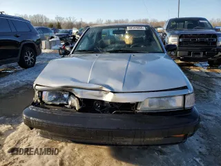 1990 Toyota Camry z VIN 4T1VV21EXLU008760, wystawiony jako Copart lot #88344665 z przebiegiem 154 971 mil mil oraz Nie do naprawy • Non repairable. Historia ofert i sprzedaży dostępna na DreamBid. Obrazek 5.