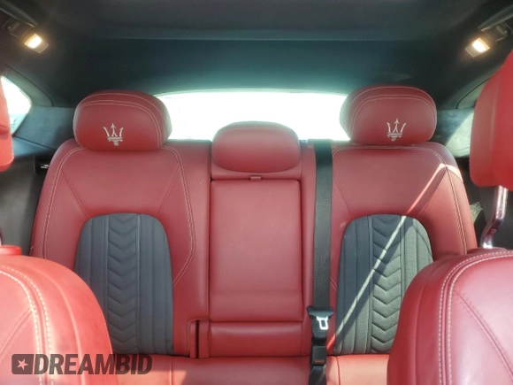 2018 Maserati Levante S with VIN ZN661YUL2JX302178, listed as a Copart auction lot 71066354 with 30,586 mi miles and Clean Title. Bid and sale history available at carsss.com. Image 10.