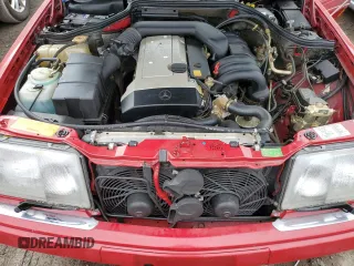 1995 Mercedes-Benz E Class with VIN WDBEA66EXSC250371, listed as a Copart auction lot 76722414 with 52,766 mi miles and Non Repairable. Bid and sale history available at carsss.com. Image 11.