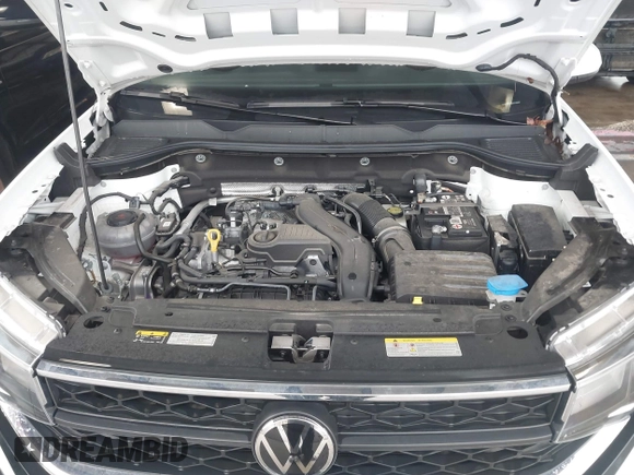 2023 Volkswagen Taos SE z VIN 3VVNX7B22PM315903, wystawiony jako IAAI lot #41305234 z przebiegiem 14 321 mil mil oraz . Historia ofert i sprzedaży dostępna na DreamBid. Obrazek 10.