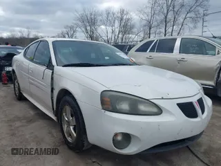 2007 Pontiac Grand Prix with VIN 2G2WP552471171253, listed as a IAAI auction lot 41973260 with 113,081 mi miles. Bid and sale history available at carsss.com. Image 1.