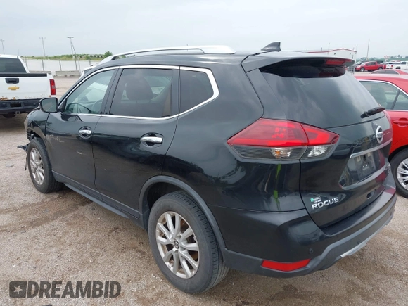 2019 Nissan Rogue SV with VIN KNMAT2MT0KP532404, listed as a IAAI auction lot 42625619 with 111,408 mi miles and . Bid and sale history available at DreamBid. Image 3.