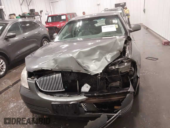 2007 Buick Lucerne V6 CXL with VIN 1G4HD57287U141960, listed as a IAAI auction lot 41777406 with 153,882 mi miles. Bid and sale history available at carsss.com. Image 12.