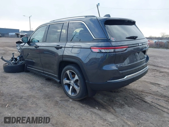 2023 Jeep Grand Cherokee Limited with VIN 1C4RJHBG1PC642541, listed as a IAAI auction lot 41959275 with 10,535 mi miles and . Bid and sale history available at DreamBid. Image 3.