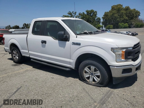 2018 Ford F-150 XL z VIN 1FTEX1C52JKE31993, wystawiony jako Copart lot #54867525 z przebiegiem 121 290 mil mil oraz Szkoda całkowita • Salvage title. Historia ofert i sprzedaży dostępna na DreamBid. Obrazek 4.