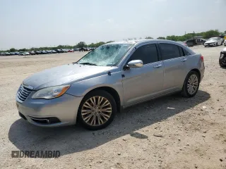 2013 Chrysler 200 Limited with VIN 1C3CCBCG6DN595412, listed as a Copart auction lot 51170385 with 142,395 mi miles and Clean Title. Bid and sale history available at DreamBid. Image 1.