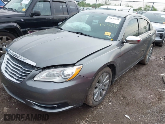 2013 Chrysler 200 Limited with VIN 1C3CCBCG8DN718207, listed as a IAAI auction lot 42136735 with 139,632 mi miles. Bid and sale history available at carsss.com. Image 2.