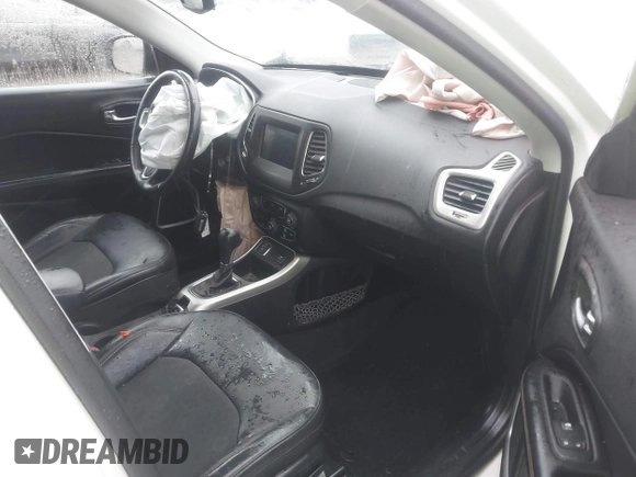 2019 Jeep Compass Latitude with VIN 3C4NJCBB4KT778018, listed as a IAAI auction lot 41900231 with 102,651 mi miles and . Bid and sale history available at carsss.com. Image 5.