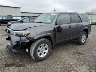 2015 Toyota 4Runner Limited with VIN JTEBU5JR7F5252570, listed as a Copart auction lot 52239225 with 111,089 mi miles and Salvage Title. Bid and sale history available at DreamBid. Image 1.