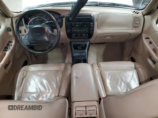 1998 Ford Explorer XLT with VIN 1FMZU32P2WZC01373, listed as a Copart auction lot 88286335 with 213,872 mi miles and Salvage title. Bid and sale history available at DreamBid. Image 8.