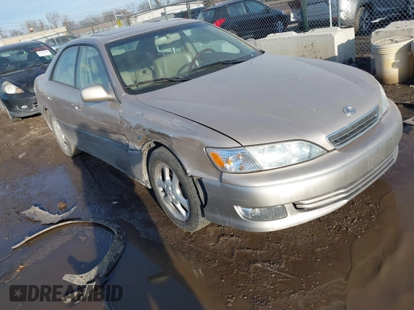2001 Lexus ES 300 with VIN JT8BF28G715110860, listed as a IAAI auction lot 41445613 with 109,754 mi miles and . Bid and sale history available at DreamBid. Image 1.