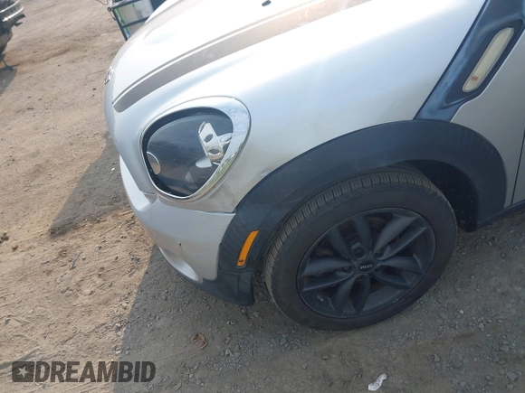 2012 MINI Countryman с VIN WMWZB3C5XCWM30143, выставлен на аукционе IAAI как лот 42404893 с пробегом 143 836 миль миль и . История ставок и продаж доступна на DreamBid. Изображение 6.