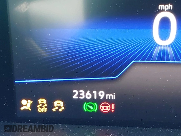 2022 Volkswagen Taos SE z VIN 3VVRX7B2XNM076678, wystawiony jako IAAI lot #42323230 z przebiegiem 23 619 mil mil oraz . Historia ofert i sprzedaży dostępna na DreamBid. Obrazek 15.
