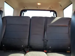 2005 Ford Escape Limited z VIN 1FMCU94195KB15504, wystawiony jako Copart lot #47258875 z przebiegiem 115 263 mil mil oraz Szkoda całkowita • Salvage title. Historia ofert i sprzedaży dostępna na DreamBid. Obrazek 10.