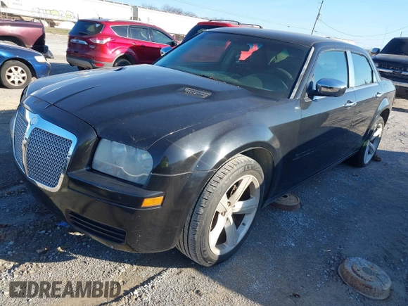 2006 Chrysler 300 with VIN 2C3LA43R96H121503, listed as a IAAI auction lot 41508552 with 296,393 mi miles. Bid and sale history available at carsss.com. Image 2.