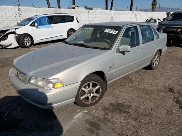 2000 Volvo S70 с VIN YV1LS61J6Y2667537, выставлен на аукционе Copart как лот 81875774 с пробегом 224 087 миль миль и Чистый • Clean title. История ставок и продаж доступна на DreamBid. Изображение 1.