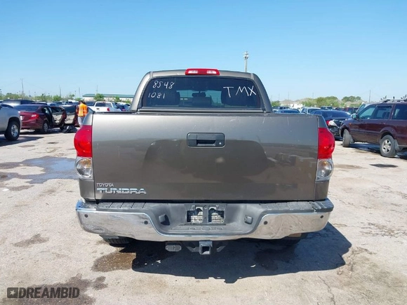 2008 Toyota Tundra LTD with VIN 5TBEV58128S481081, listed as a IAAI auction lot 41863039 with 291,949 mi miles. Bid and sale history available at carsss.com. Image 16.