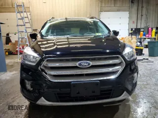 2018 Ford Escape SE z VIN 1FMCU9GD7JUD46213, wystawiony jako Copart lot #45981125 z przebiegiem 95 242 mil mil oraz Czysty tytuł • Clean title. Historia ofert i sprzedaży dostępna na DreamBid. Obrazek 5.