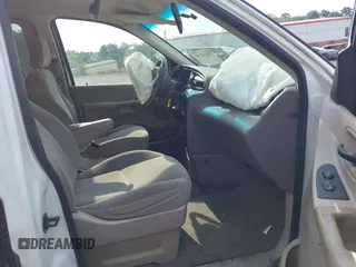 2000 Ford Windstar SE with VIN 2FMZA5243YBA27488, listed as a IAAI auction lot 42019378 with 182,570 mi miles and . Bid and sale history available at carsss.com. Image 5.
