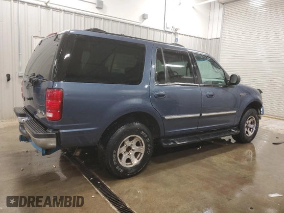 2000 Ford Expedition XLT with VIN 1FMPU16LXYLB28407, listed as a Copart auction lot 44970675 with 197,690 mi miles and Clean Title. Bid and sale history available at DreamBid. Image 3.