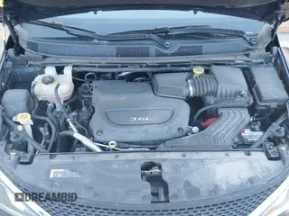 2018 Chrysler Pacifica Limited с VIN 2C4RC1GG9JR185650, выставлен на аукционе IAAI как лот 42225426 с пробегом 130 463 миль миль и . История ставок и продаж доступна на DreamBid. Изображение 10.