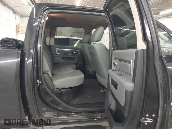 2017 Ram 2500 SLT with VIN 3C6TR5DT5HG691688, listed as a IAAI auction lot 42540295 with 183,613 mi miles and . Bid and sale history available at DreamBid. Image 8.