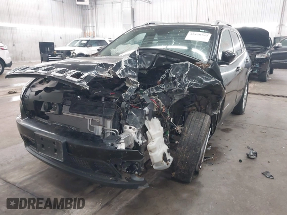 2018 Jeep Cherokee Latitude Plus with VIN 1C4PJMLX3JD598901, listed as a IAAI auction lot 42478797 with Not provided miles and . Bid and sale history available at DreamBid. Image 20.